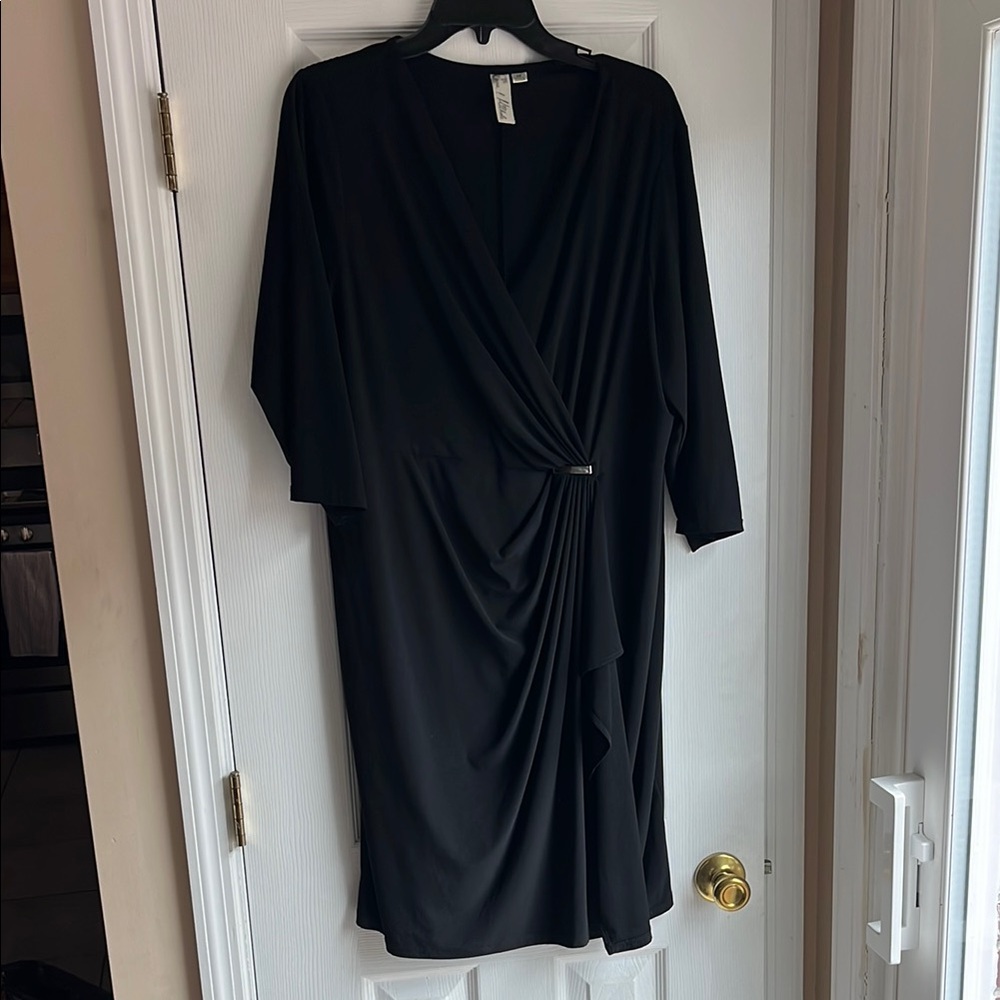 Emma & Michele Black Sheath Dress V-neck Dolman Sleeves